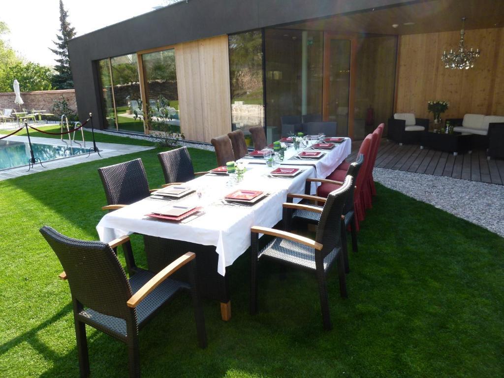 Hotel Landhaus Moserhof Гумполдскирхен Екстериор снимка